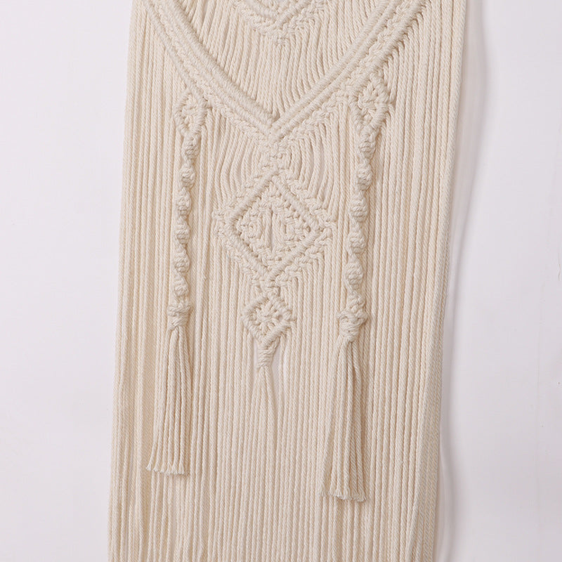 Hand-knotted wall hanging Acalora