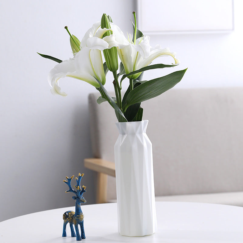 Elegant Decorative Vase