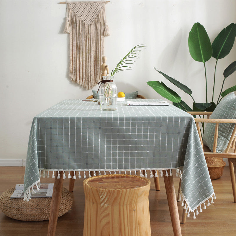 Elegant Textured Tablecloth