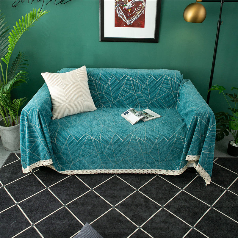 Decorative Chevron Pattern Throw Blanket