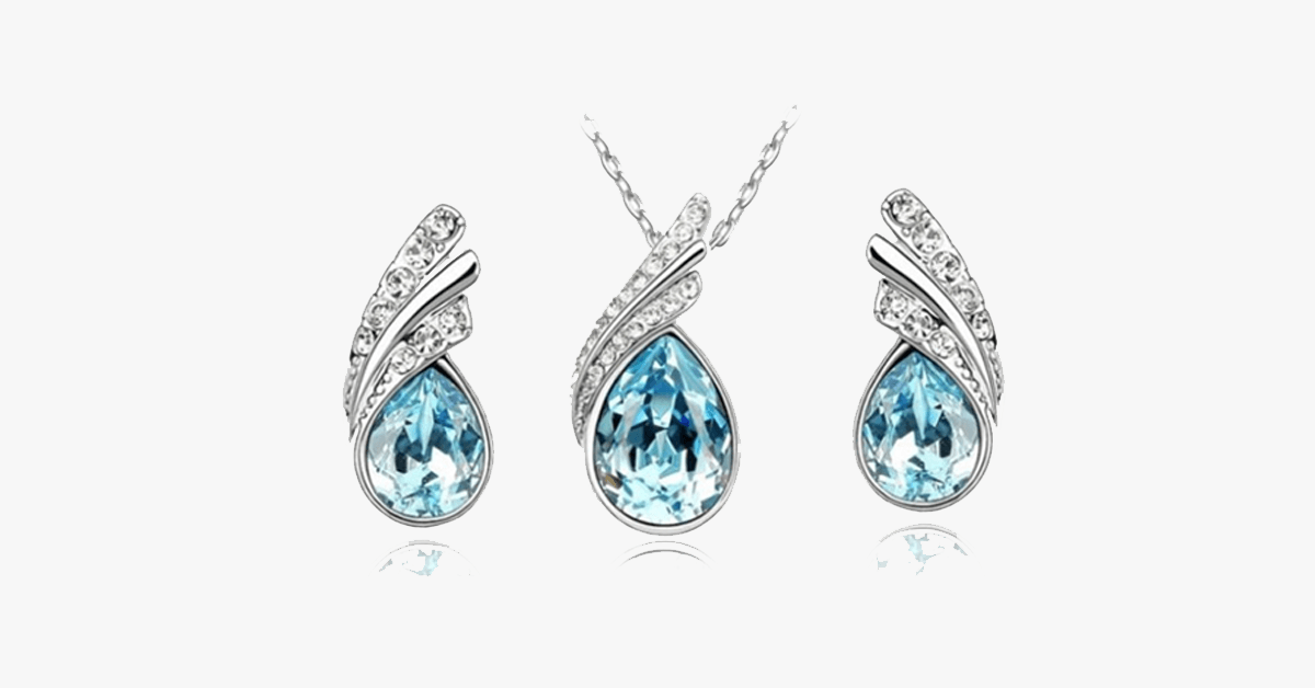Skanto | Window Tear Drop Austrian Crystal Pendant & Earring Set – A Unique and Stylish Addition to Your Collection
