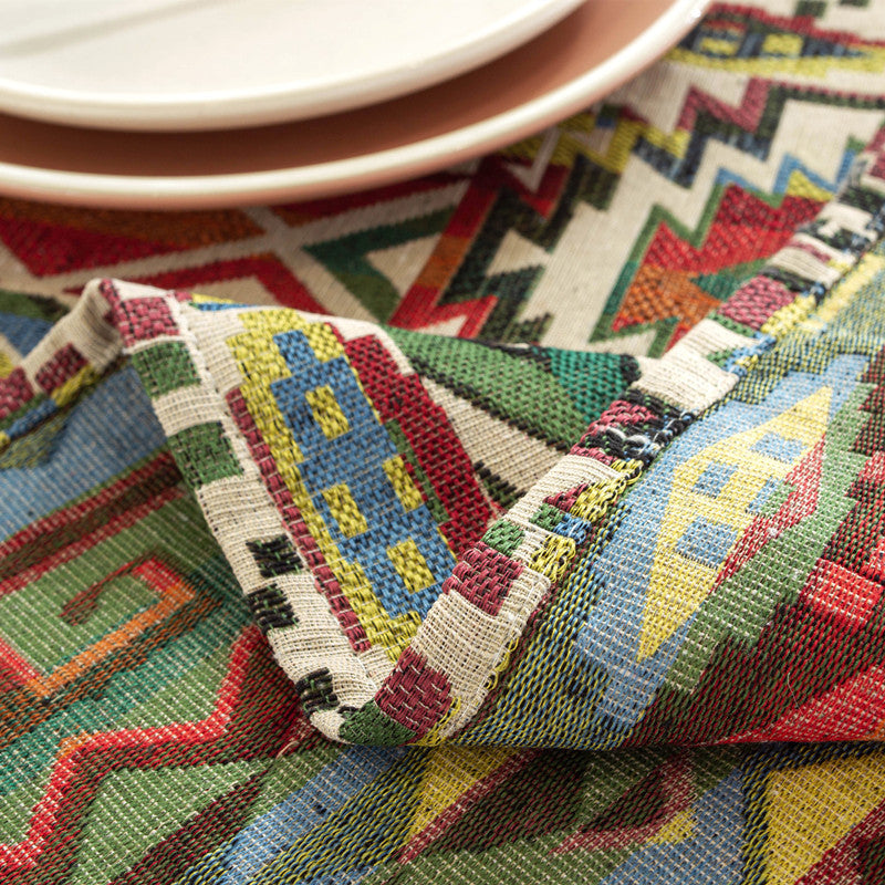 Feather Print Tablecloth