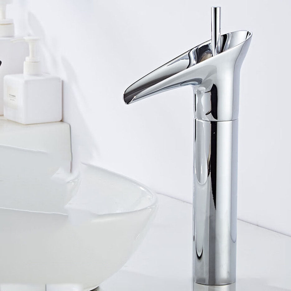 Copper single cold outdoor anti-freeze cold and hot antique faucet