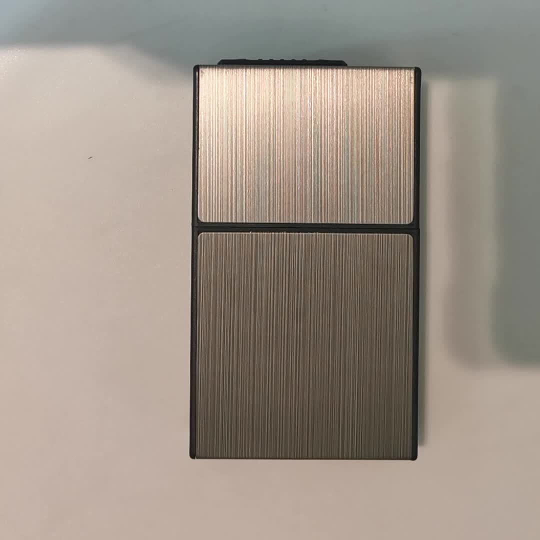 Skanto | 2-i-1 USB oppladbar lighter og sigarettetui - Stilig herre 20-sigarett holder, fuktighetsbestandig og slitesterk