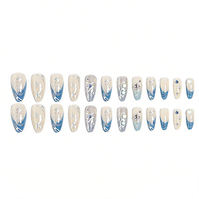 Nail art set with glamorous 3D decorations and elegant accents Acalora