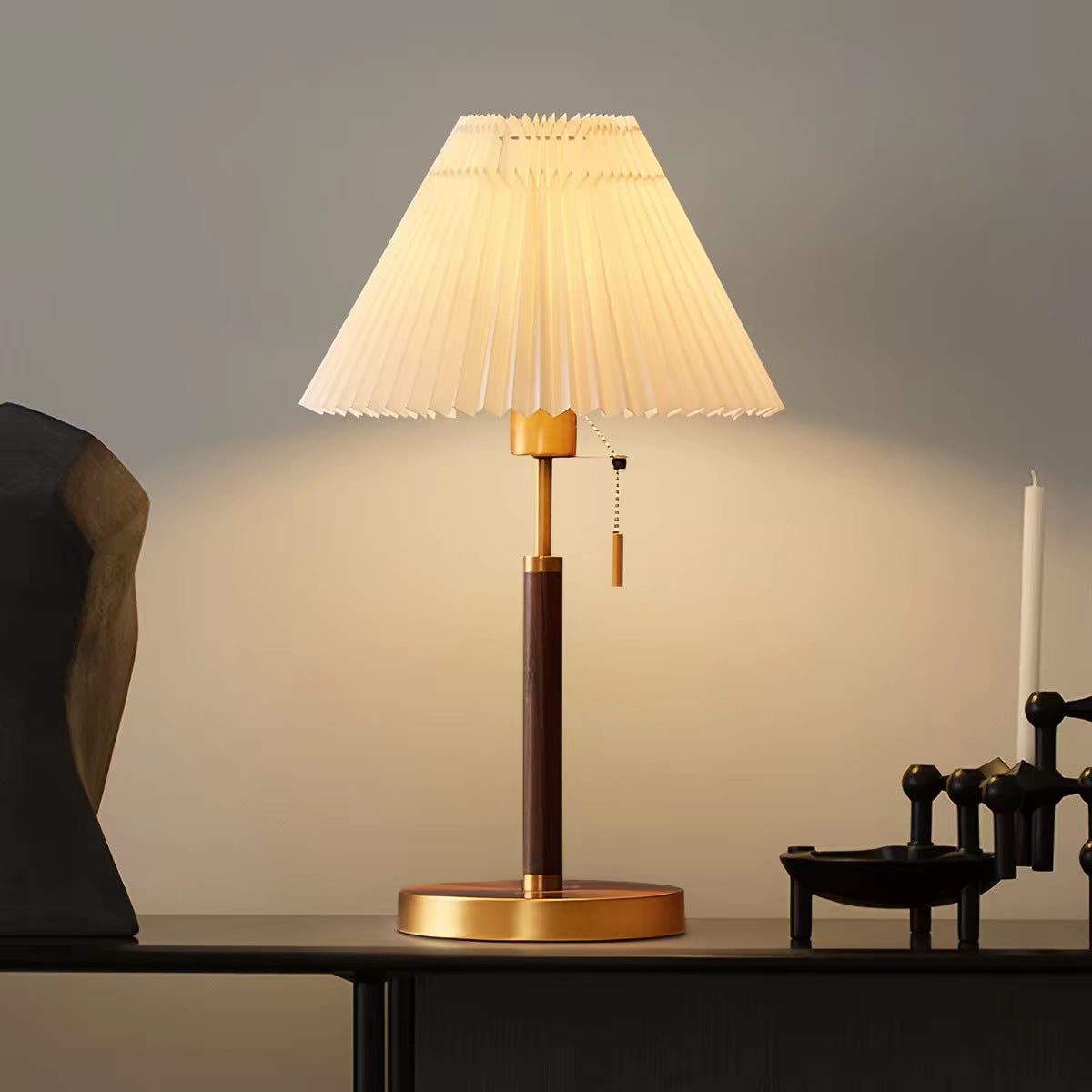 Elegant Pleated Shade Floor Lamp