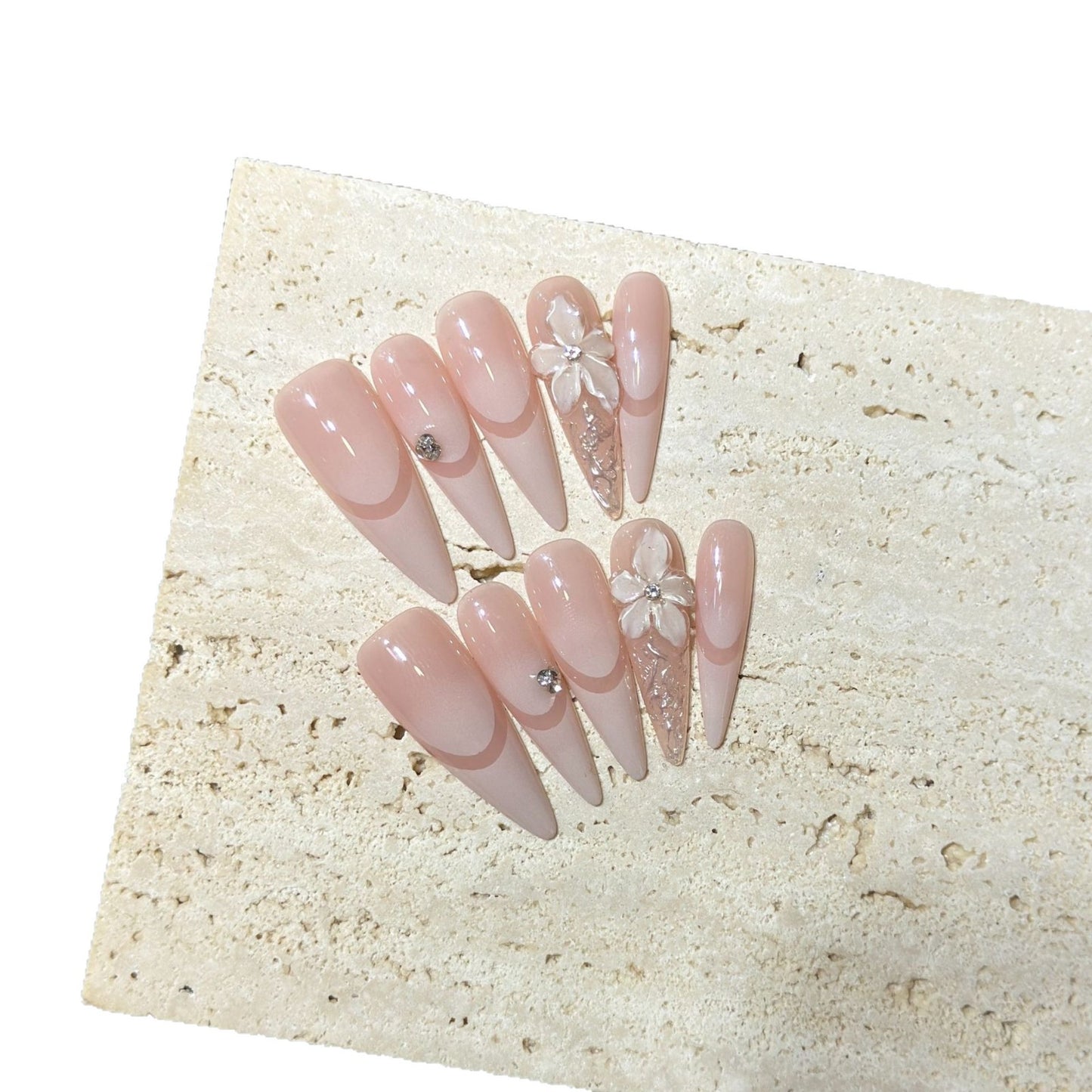 Elegant Stiletto Press-On Nail Art Set with Floral Accents Acalora