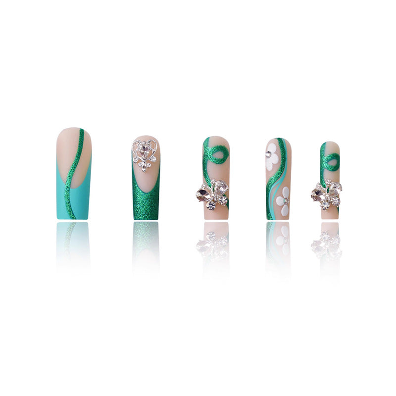 Glamorous Decorative Nail Art Acalora