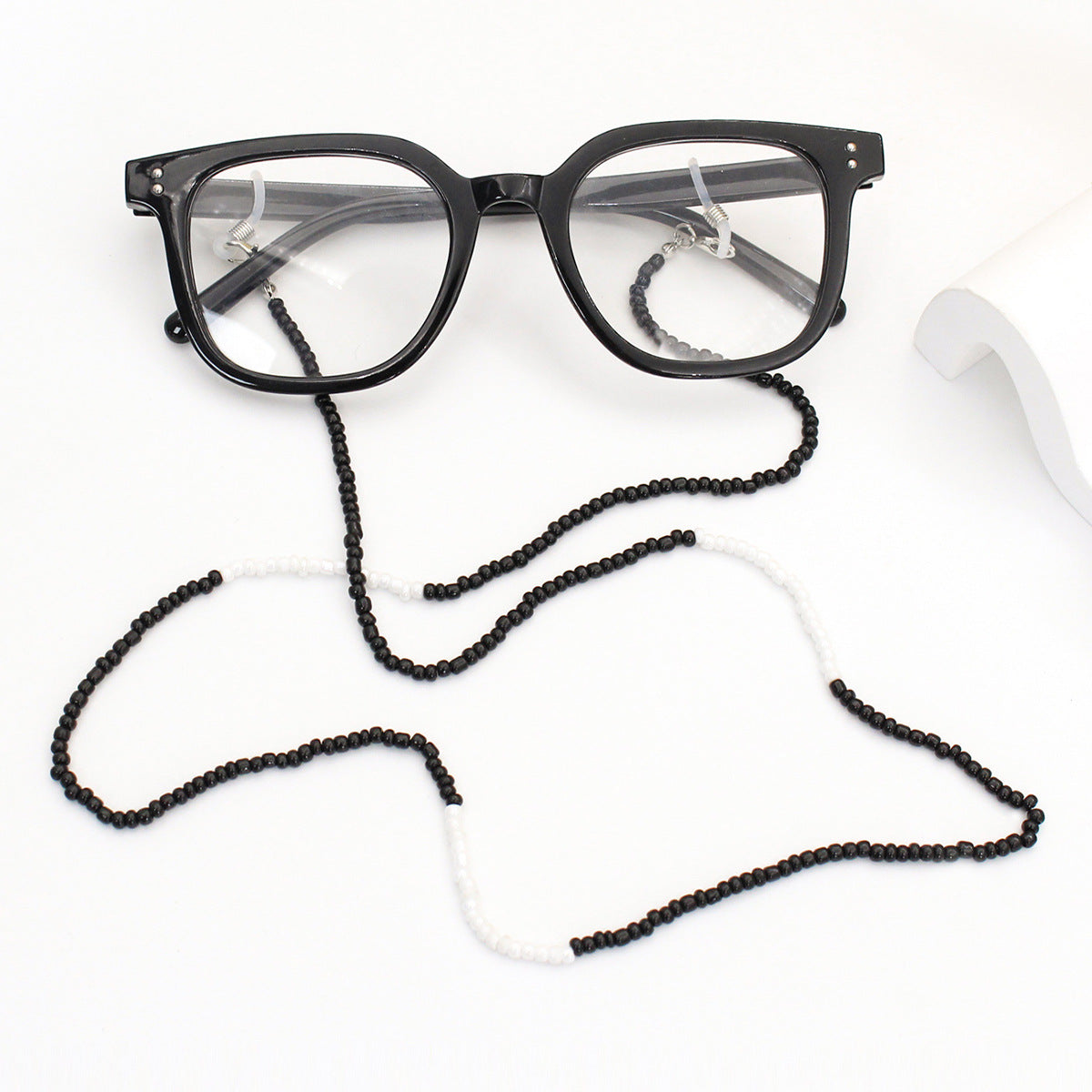 Beaded Eyewear Holder Chain Acalora