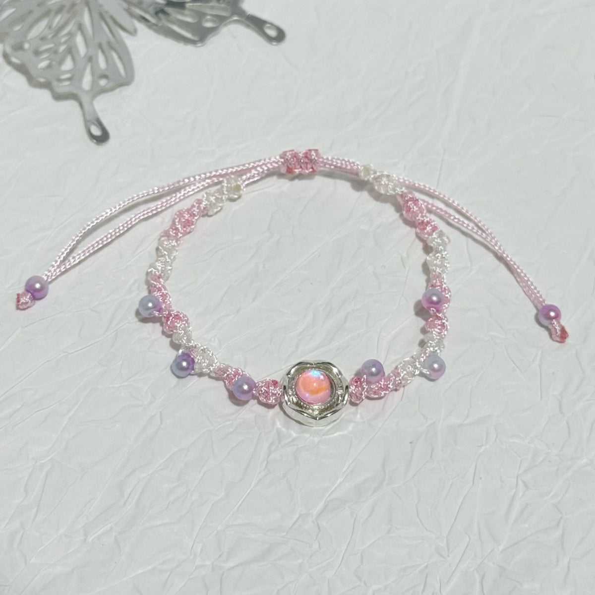Adjustable Knot Bracelet with Gemstone Acalora