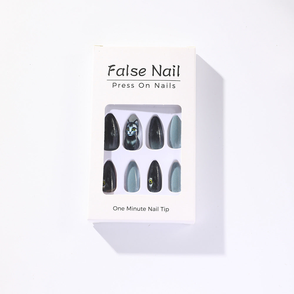Stylish cat motif artificial nails Acalora