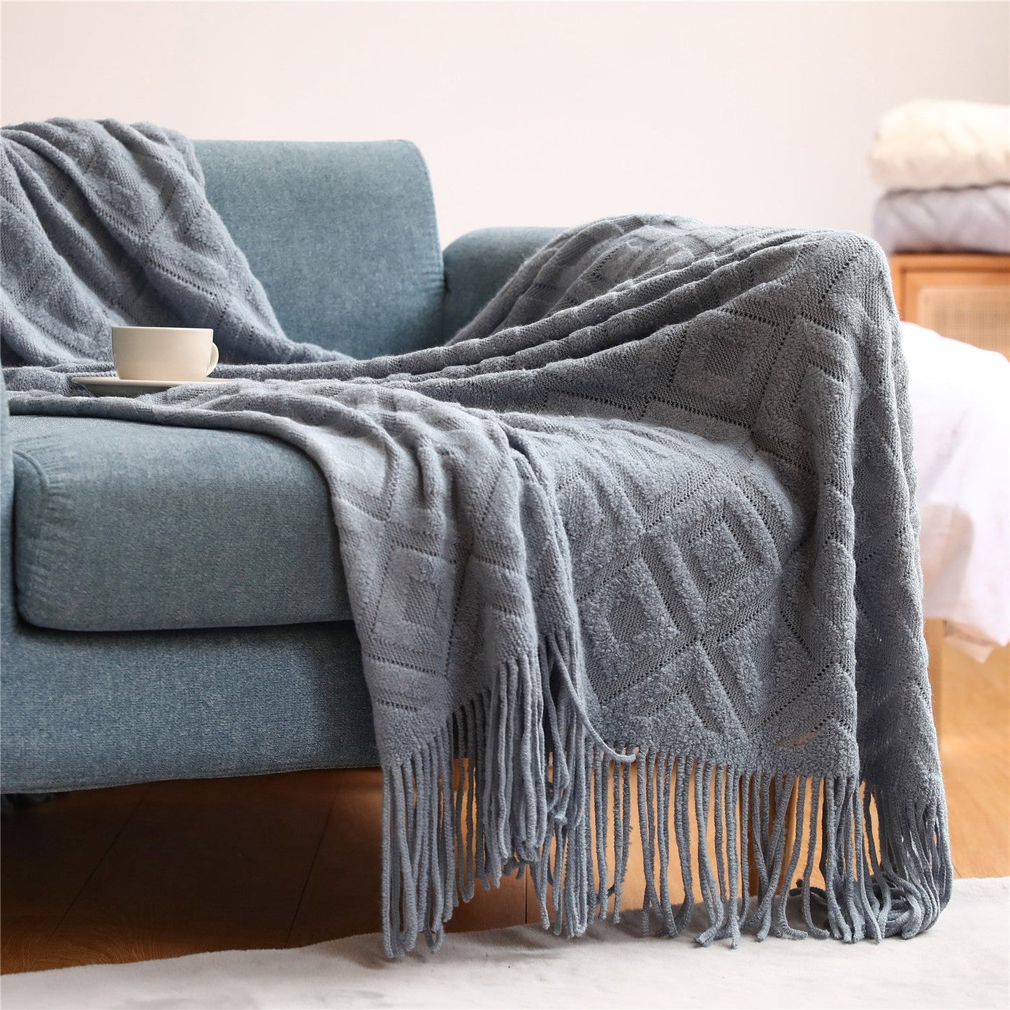 Cozy Decorative Woven Throw Blanket