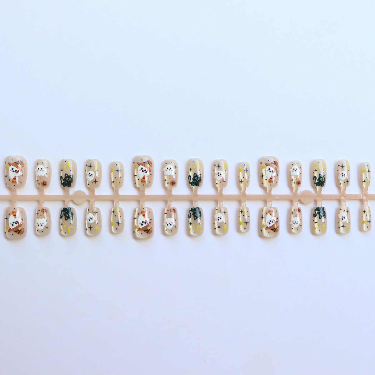 Halloween-Themed Press-On Nail Art Set Acalora