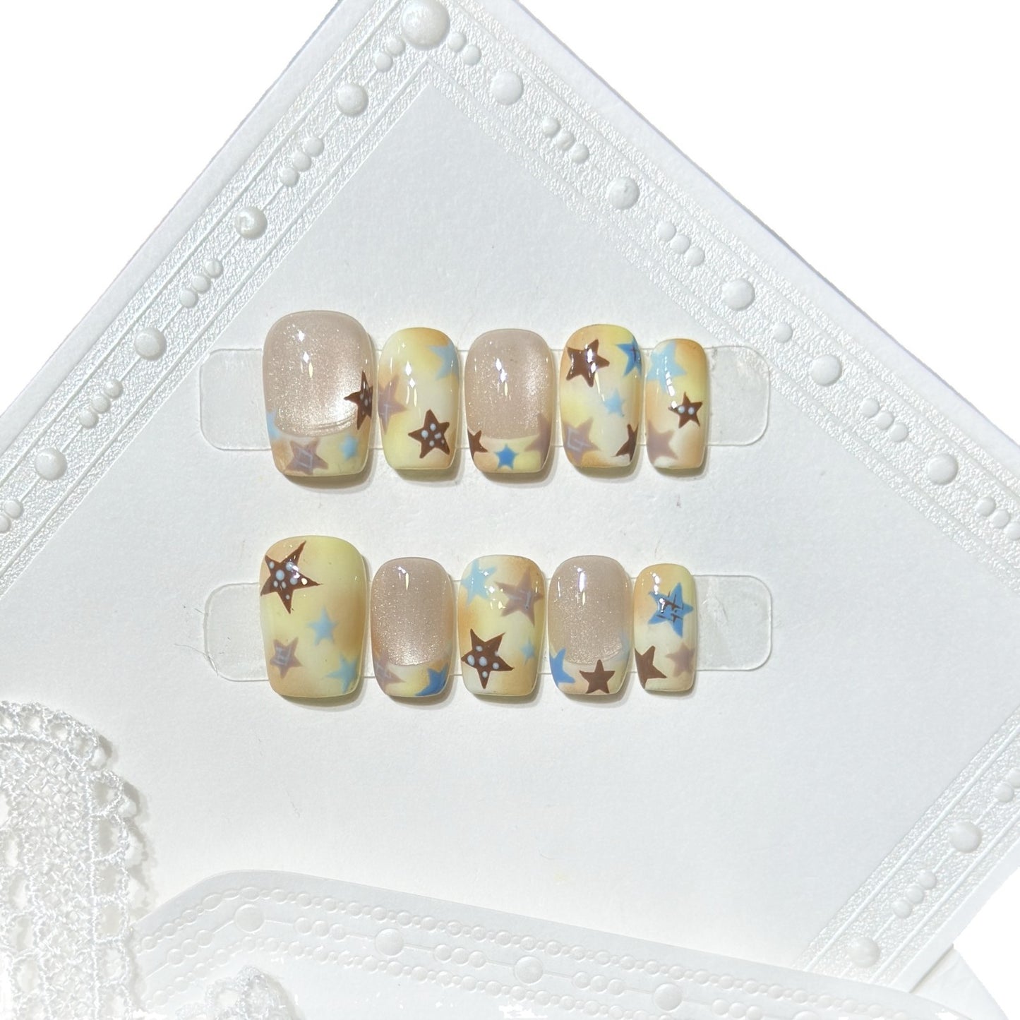 Press-On Nail Art Set with Star Accents Acalora