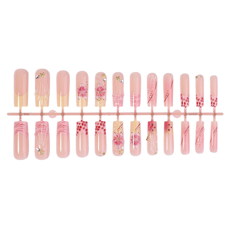 Artistic Nail Art Acalora
