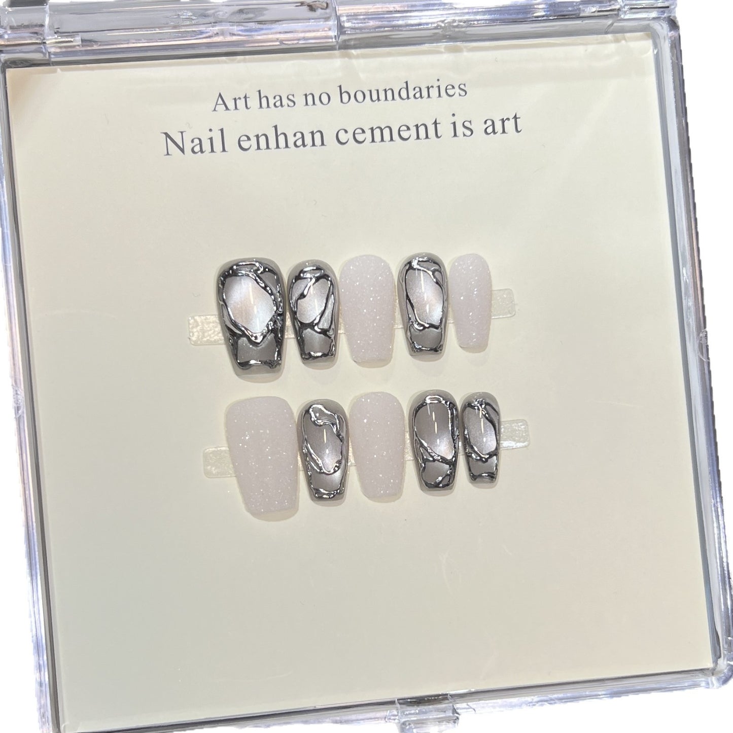 Elegant Acrylic Press-On Nail Art Set with Metallic Design Elements Acalora