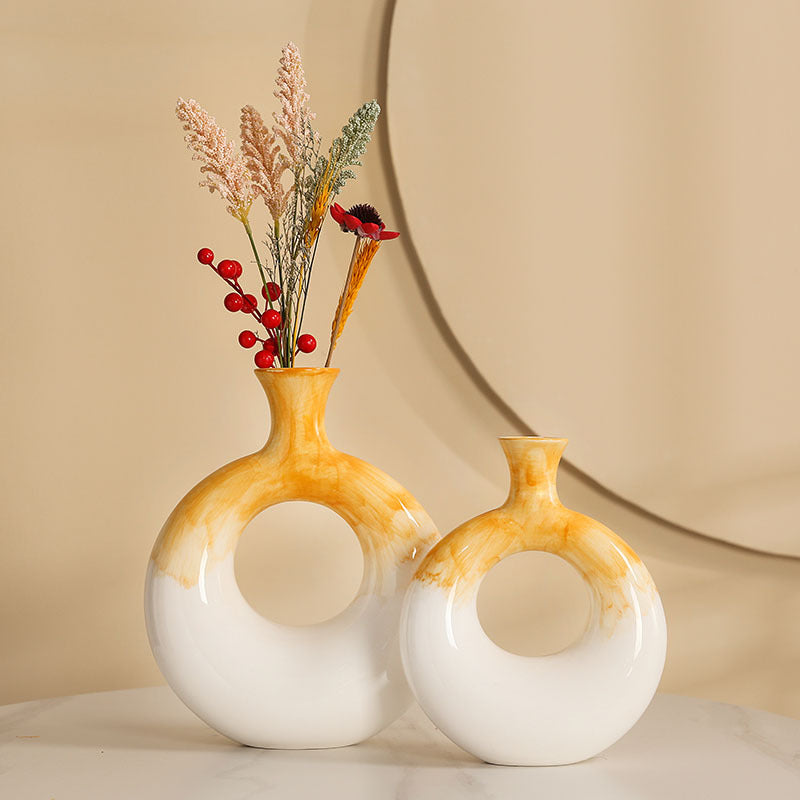 Modern Ceramic Vase Acalora