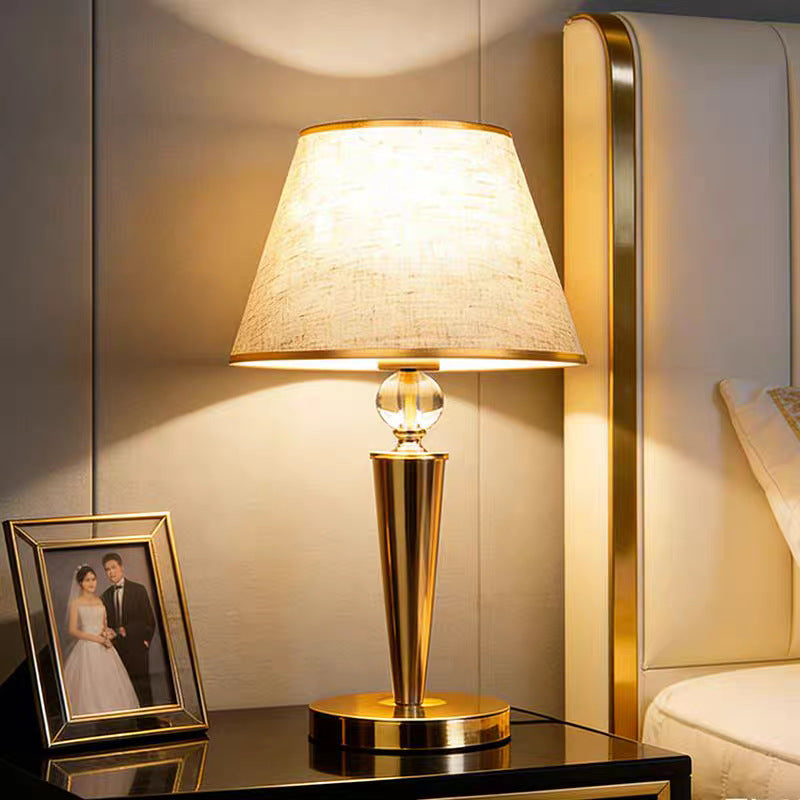 Elegant Table Lamp with Glass Accent