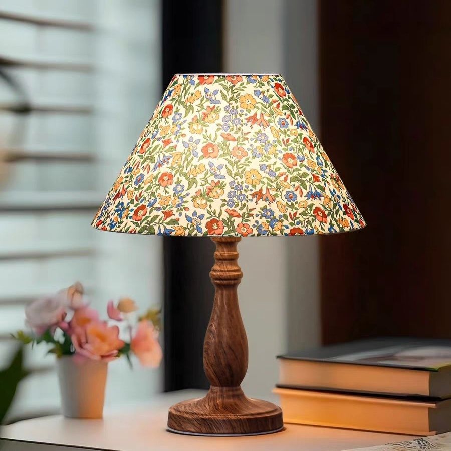 Artistic Decorative Table Lamp