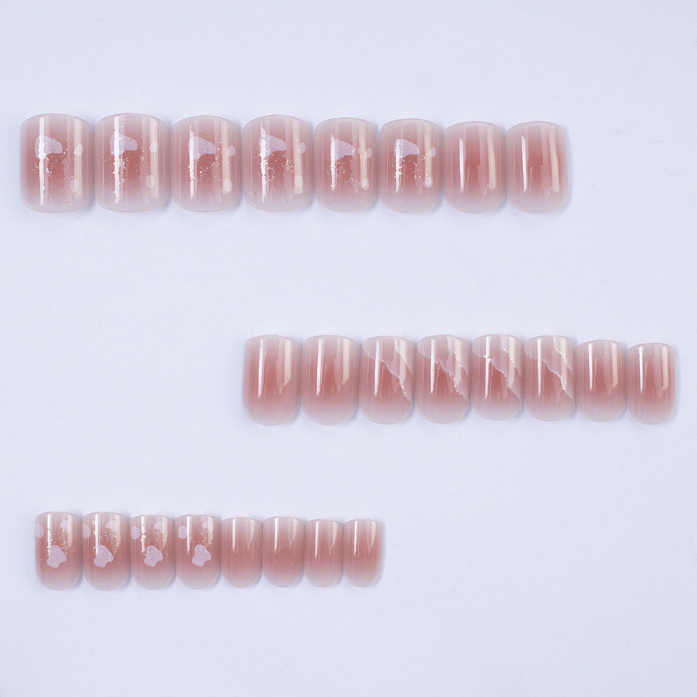Artificial nails with elegant 3D applications Acalora