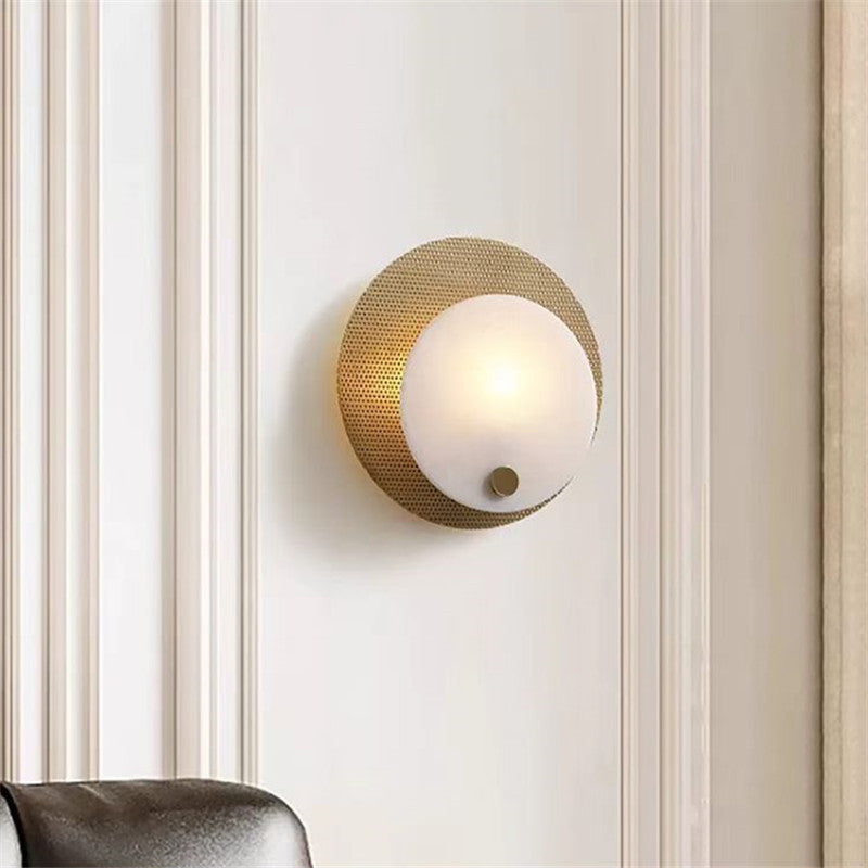 Contemporary Minimalist Wall Light Fixture