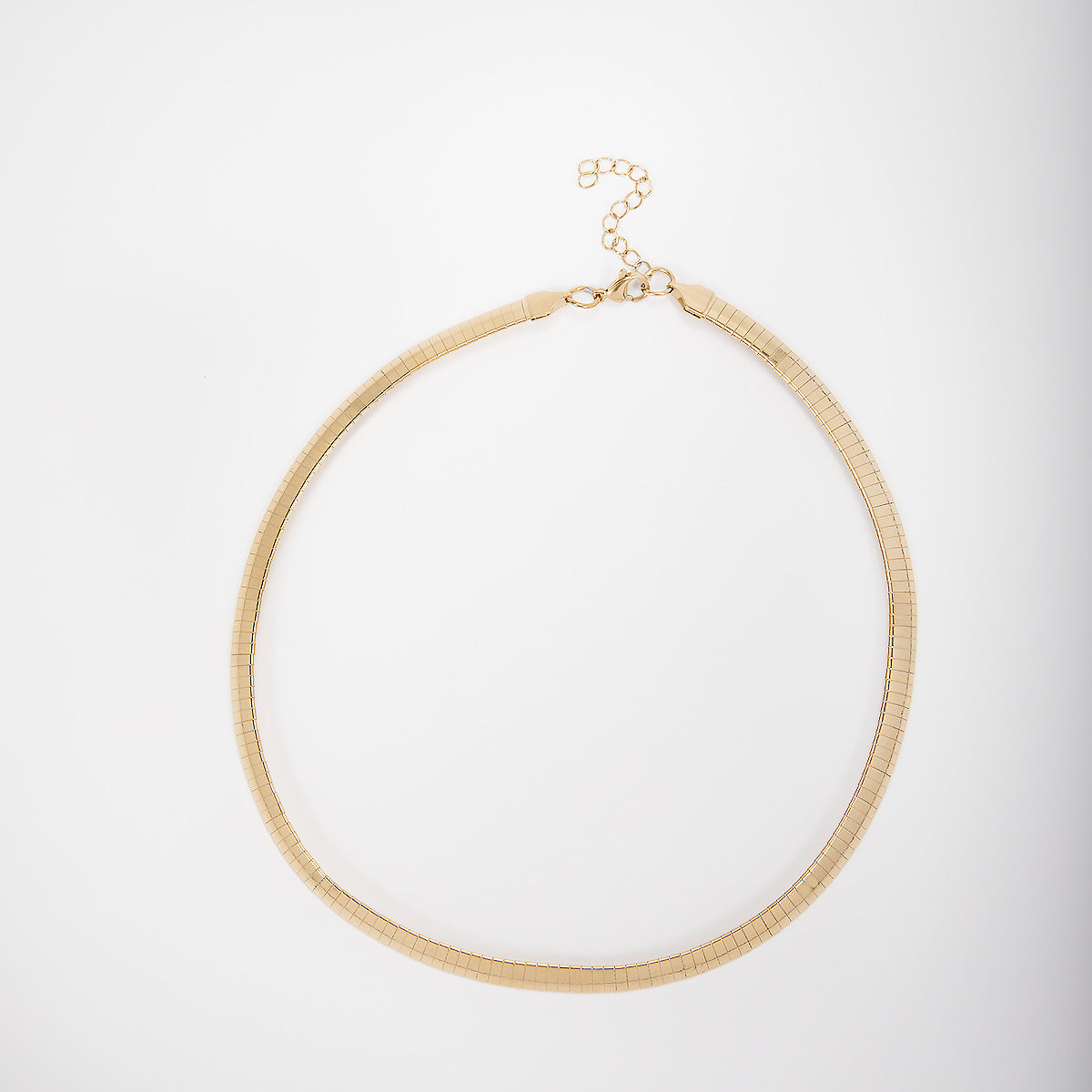 Elegant Statement Wire Choker Acalora