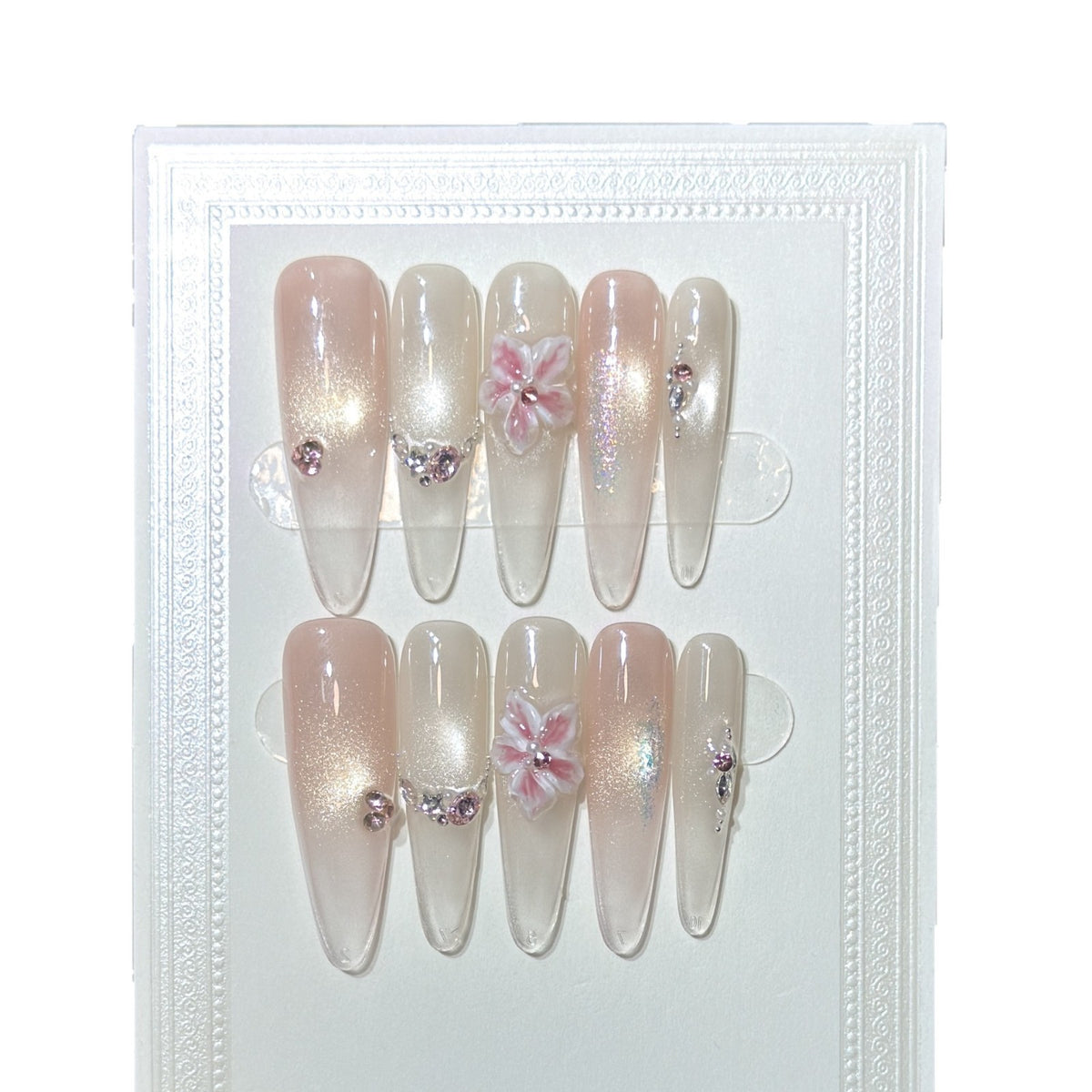 Artistic Floral-Accent Press-On Nail Set Acalora