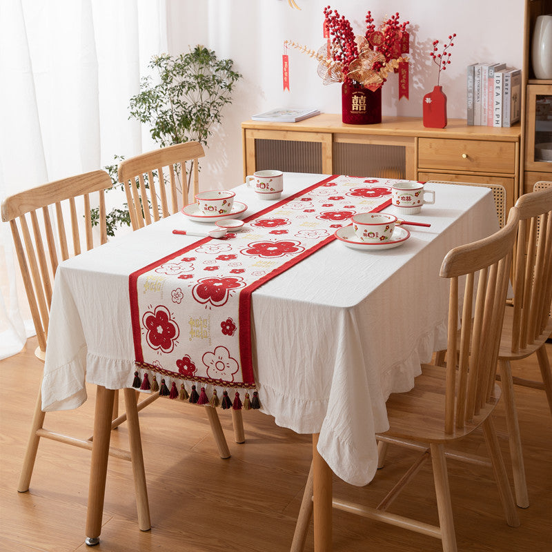 Floral Pattern Decorative Table Runner