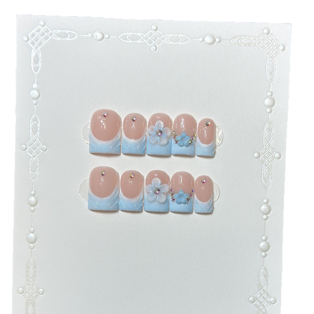 Floral Fantasy Press-On Nail Art Set Acalora
