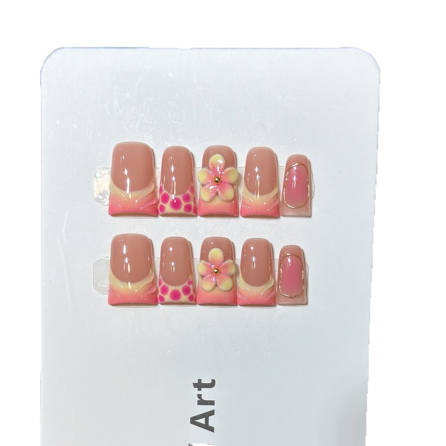Floral Design Press-On Nail Set Acalora