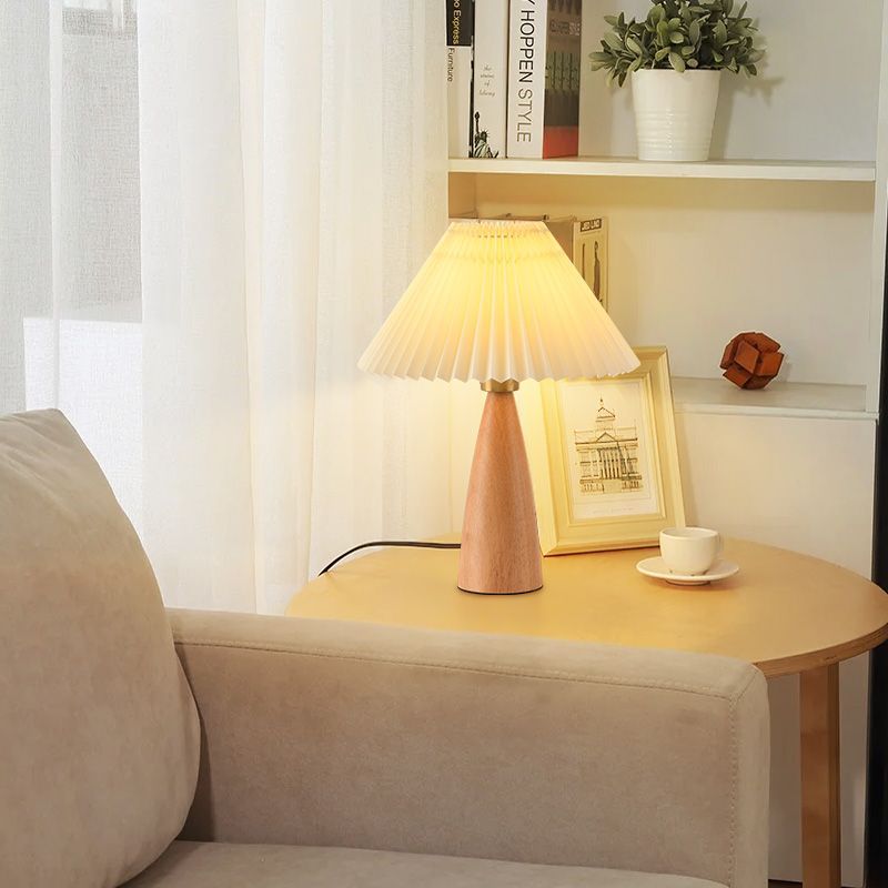 Pleated Shade Table Lamp