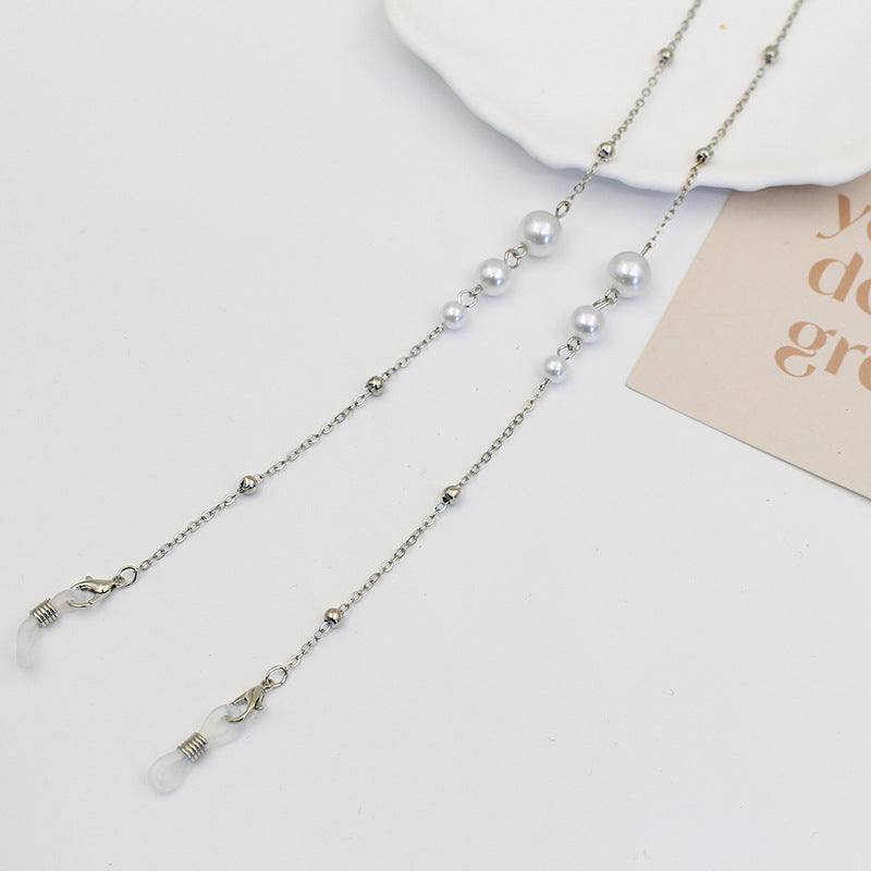 Elegant Pearl Eyewear Chain Acalora