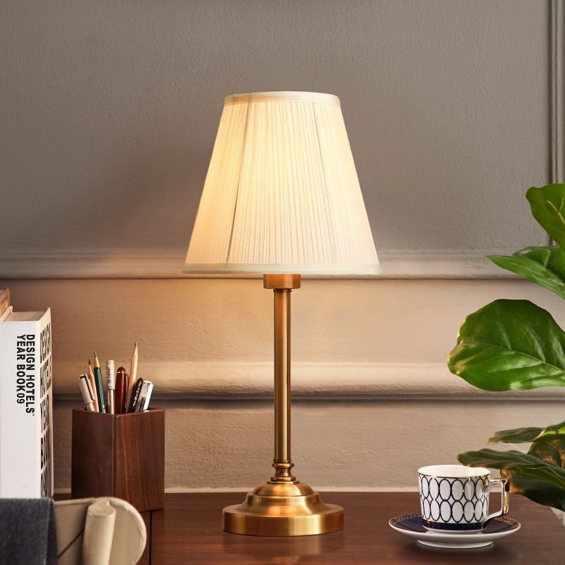 Elegant Pleated Shade Table Lamp