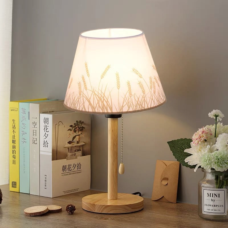 Modern Pleated Shade Table Lamp