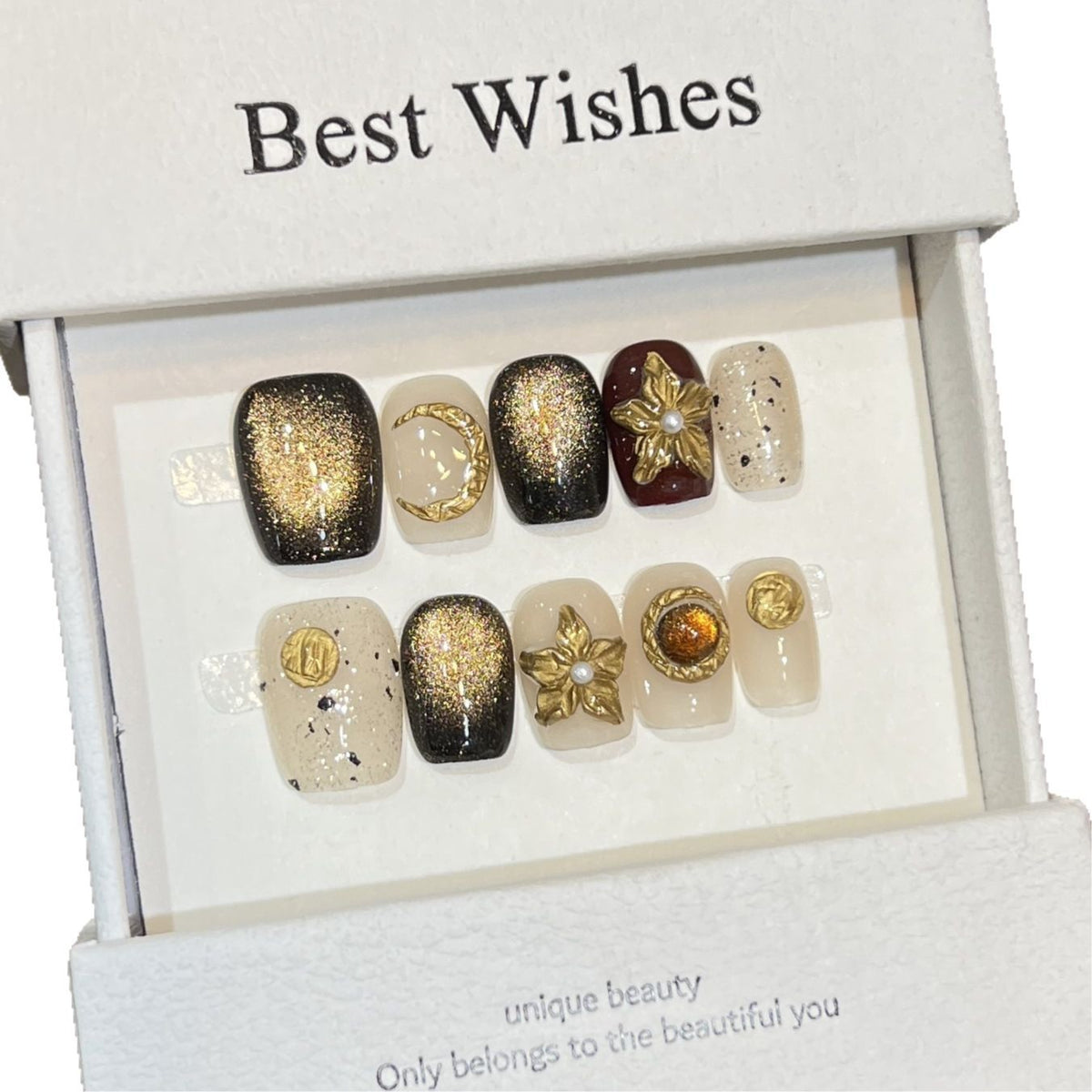Unique Decorative Press-On Nail Set Acalora