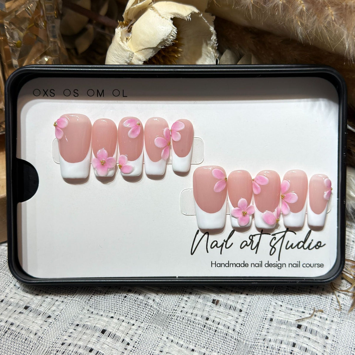 Floral Embellished Press-On Nail Set Acalora