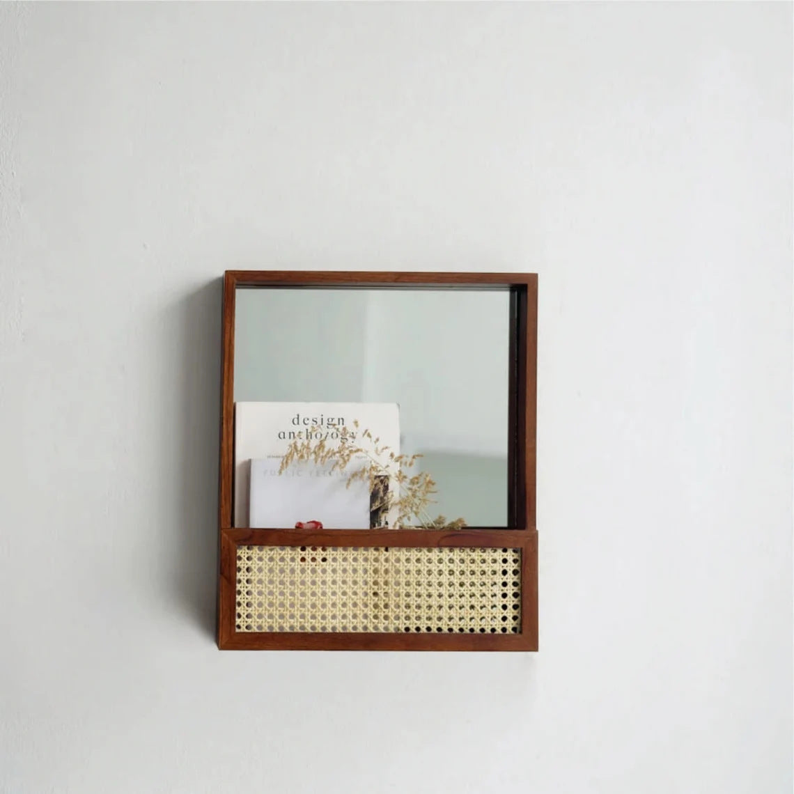 Rustic wall mirror with natural rattan frame Acalora