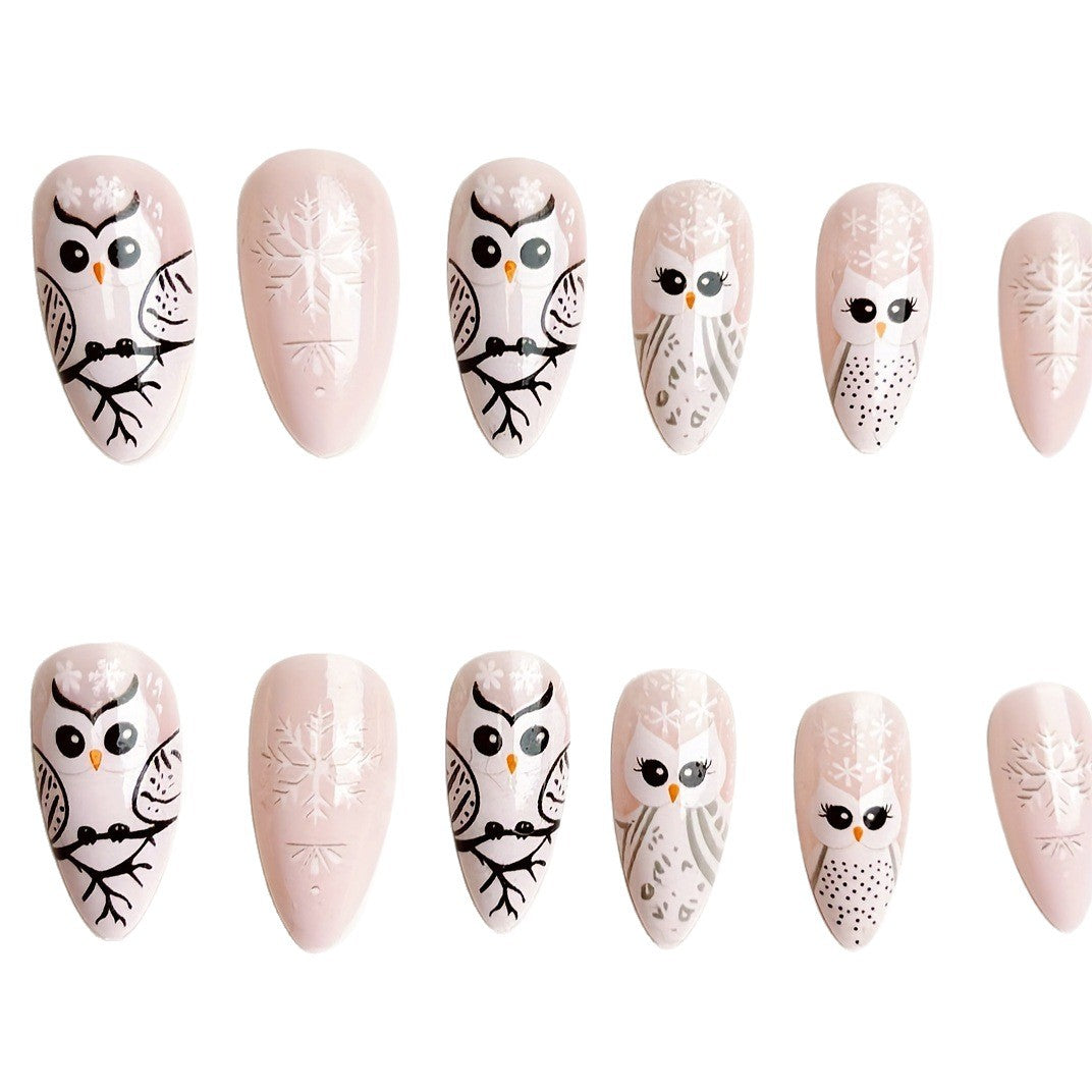 Artistic Owl-Inspired 3D Nail Art Acalora
