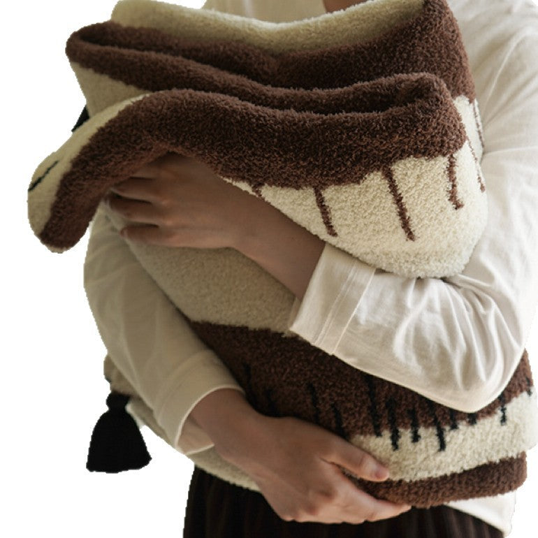 Plush Fabric Decorative Throw Blanket