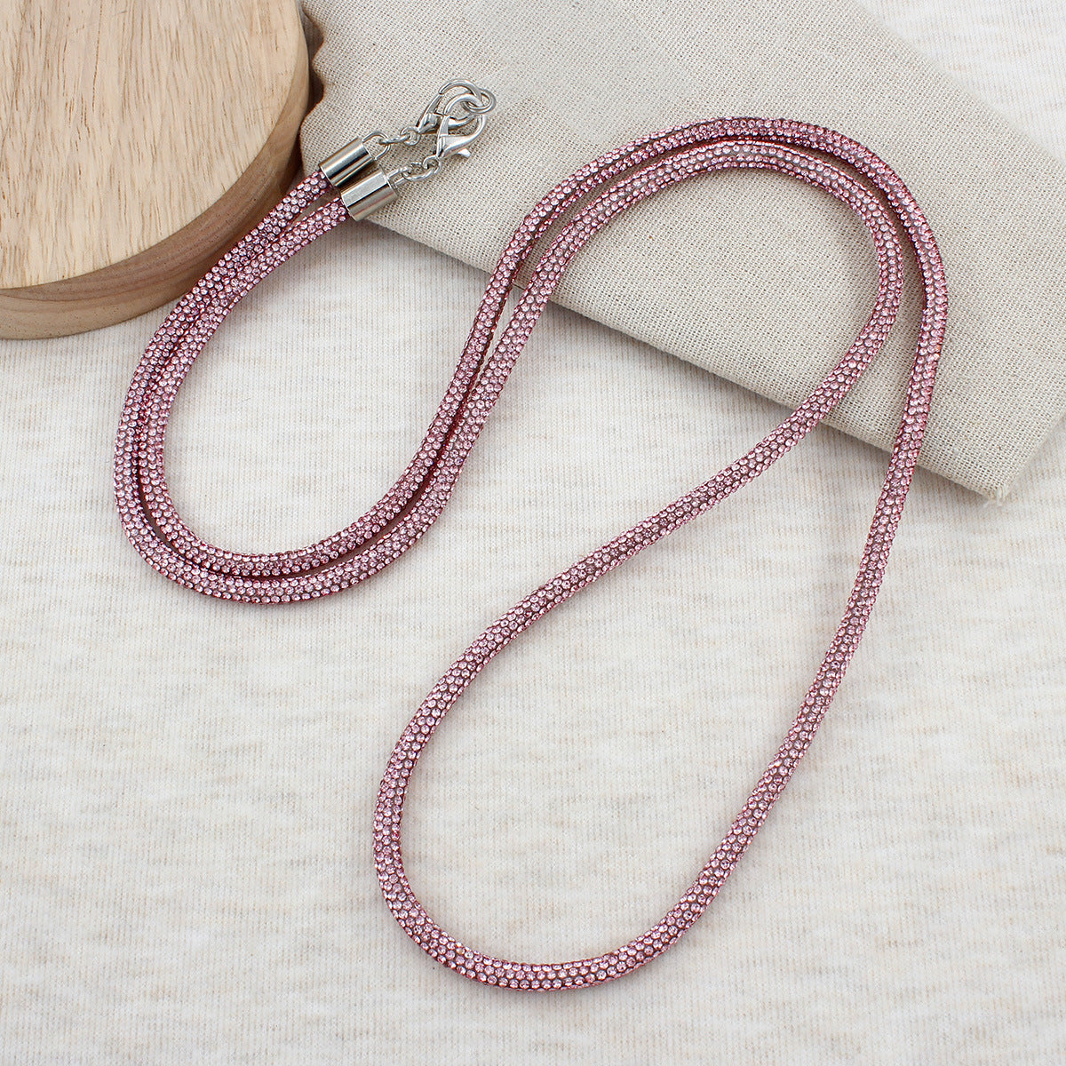 Stylish Crystal Chain Acalora