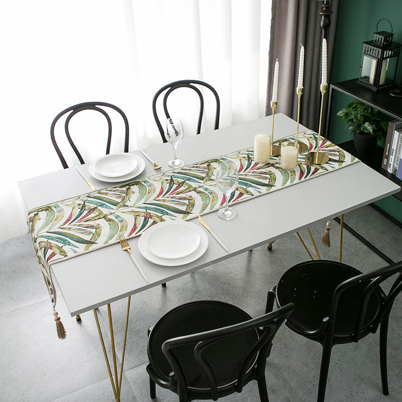 Leaf Pattern Table Runner