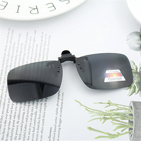 Women's Clip-On Sunglasses with Polarized Lenses Bowlift