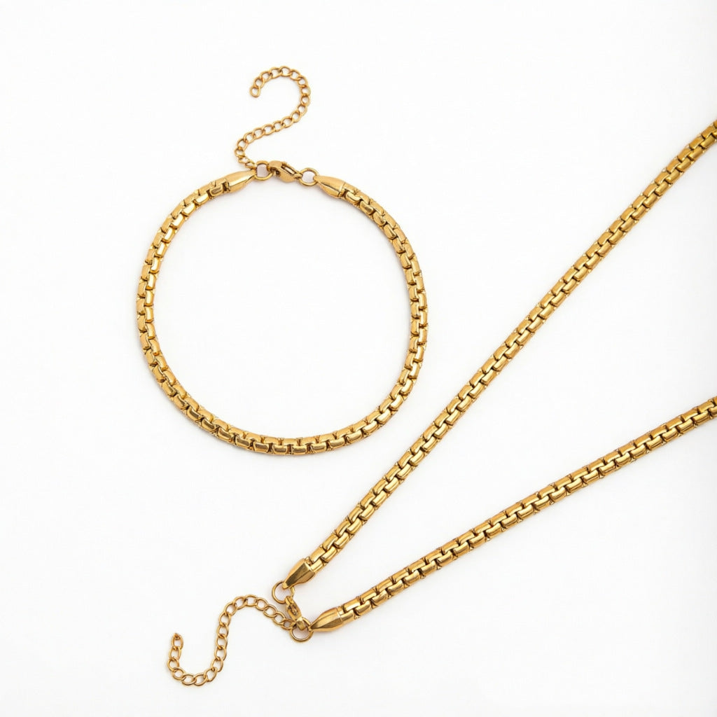 Stylish Chain Necklace Set Acalora