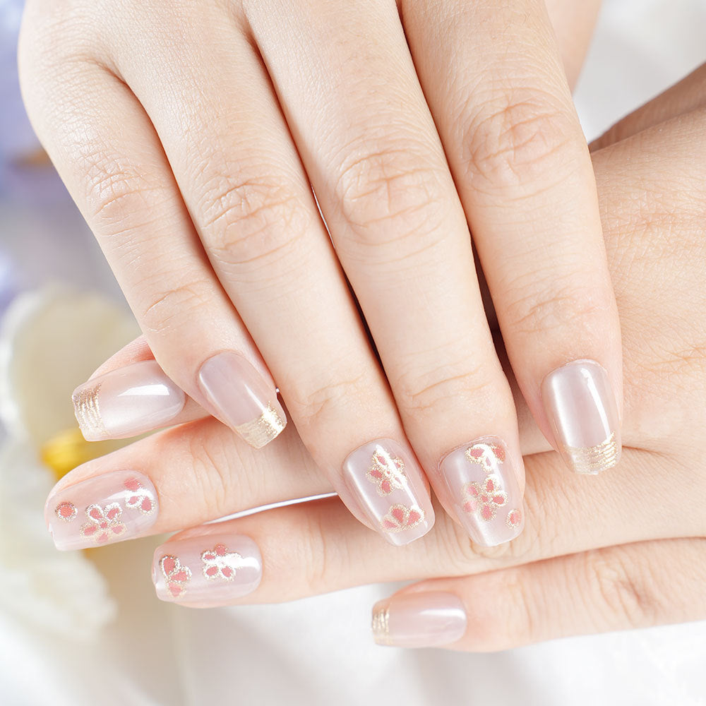 Floral Nail Art Press-On Set Acalora