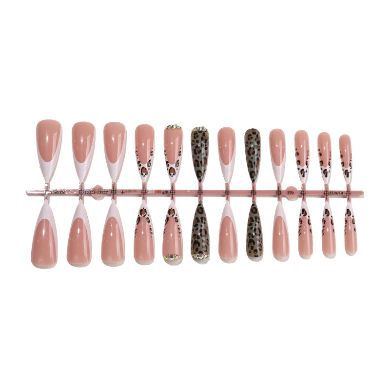 Chic Stiletto Press-On Nail Set Acalora