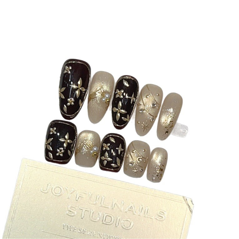Artistic Press-On Nail Collection Acalora