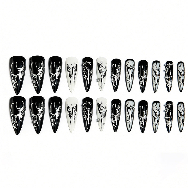 Artificial nail set with elegant geometric designs and creative metallic accents Acalora