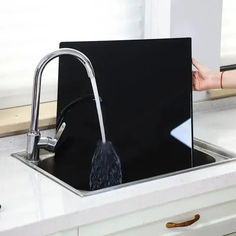 BowLift | CLEARSLICE – Premium Acrylic Cutting Board with Lip