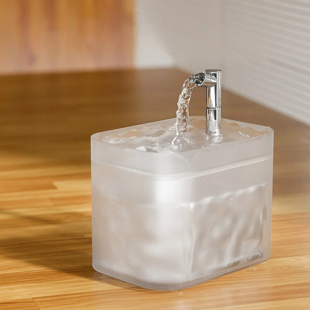 Automatic Pet Water Fountain | Clean, Continuous Water for Your Furry Friend | Skanto