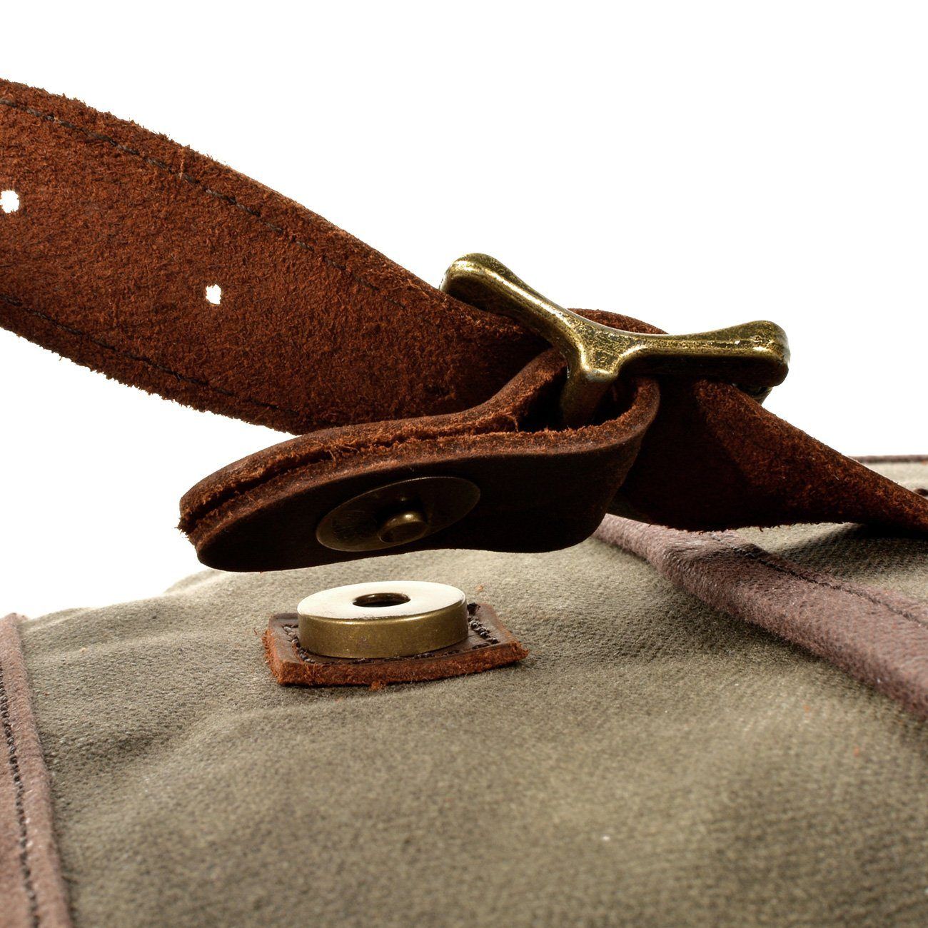 HorizonPath – Compact Vintage Shoulder Bag – High-quality waxed cotton and full-grain leather